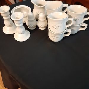 Pfaltzgraff Heirloom  - 4 mugs, sugar bowl, creamer, salt & pepper shakers